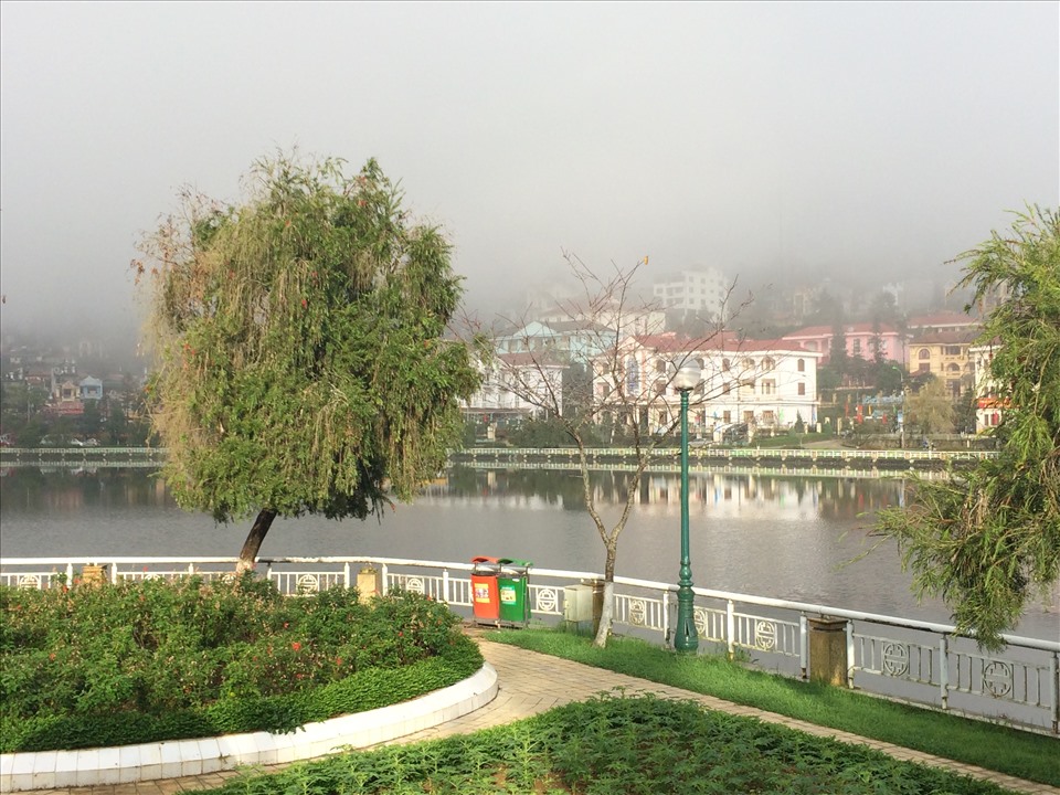 Một Sapa bình yên, lãng mạn đã không còn nữa. Ảnh: T.H