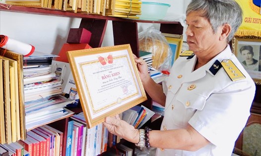Cựu chiến binh Trần Sông Thao đã nhận được nhiều bằng khen từ cấp Trung ương đến địa phương.