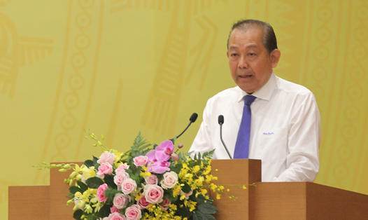 Uỷ viên Bộ Chính trị, Phó Thủ tướng Thường trực Chính phủ Trương Hoà Bình phát biểu tại Hội nghị. Ảnh T.Vương