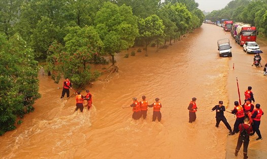 Trung Quốc đang trải qua đợt lũ lụt thứ 3 trong năm 2020. Ảnh: CGTN