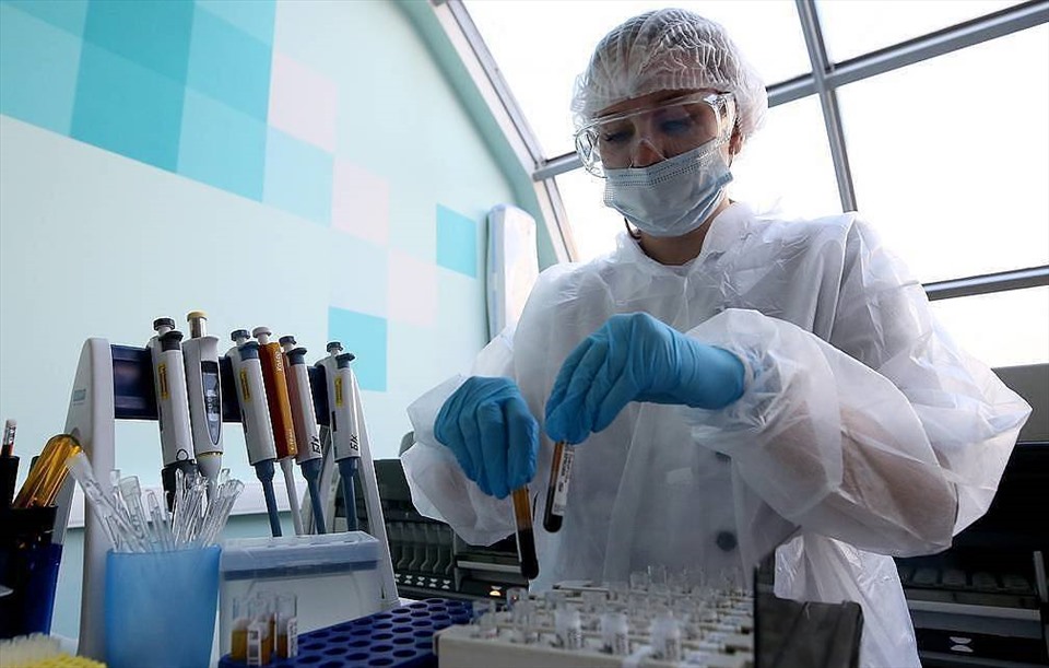 Nga sắp thành nước đầu tiên phê chuẩn vaccine COVID-19. Ảnh: Tass.