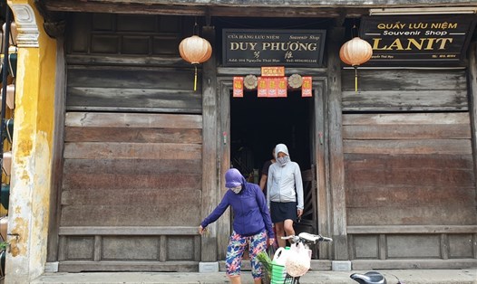 Phố cổ Hội An trước giờ thực hiện cách ly xã hội toàn thành phố. Ảnh: Thanh Chung