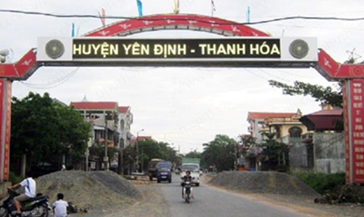 Đi liền với quá trình xây dựng nông thôn mới, huyện Yên Định cũng lâm vào nợ hàng chục tỉ tiếp khách. Ảnh: T.L