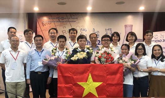 Tất cả học sinh Việt Nam tham dự Olympic Hoá học quốc tế năm 2020 đều đạt huy chương vàng. Ảnh: Bộ GDĐT