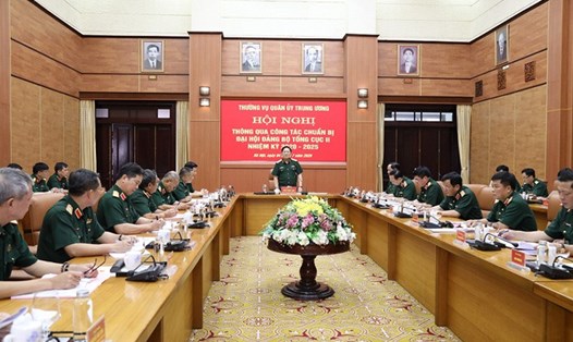 Đại tướng Ngô Xuân Lịch phát biểu tại hội nghị. Ảnh BQP