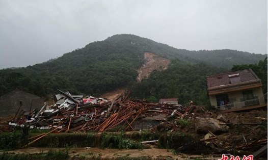 Lở đất tại Trung Quốc khiến ít nhất 9 người thiệt mạng. Ảnh: China News.