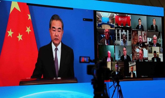 Ngoại trưởng Trung Quốc Vương Nghị nói về quan hệ Mỹ -Trung ngày 9.7. Ảnh: CGTN