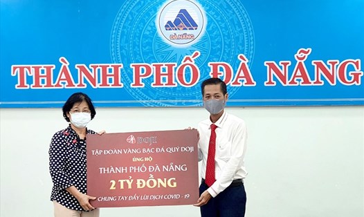TPBank ủng hộ 2 tỉ đồng tiếp sức cho Đà Nẵng trong cuộc chiến đẩy lùi COVID -19