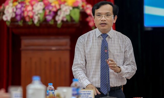 Ông Mai Văn Trinh nói về việc thiếu đề thi ở Quảng Ninh. Ảnh: Thế Đại.