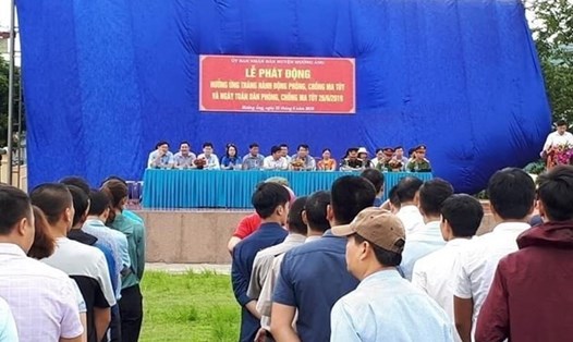 CNVCLĐ huyện Mường Ảng, Điện Biên trong lễ phát động phòng chống ma tuý. Ảnh minh hoạ: T.Nga