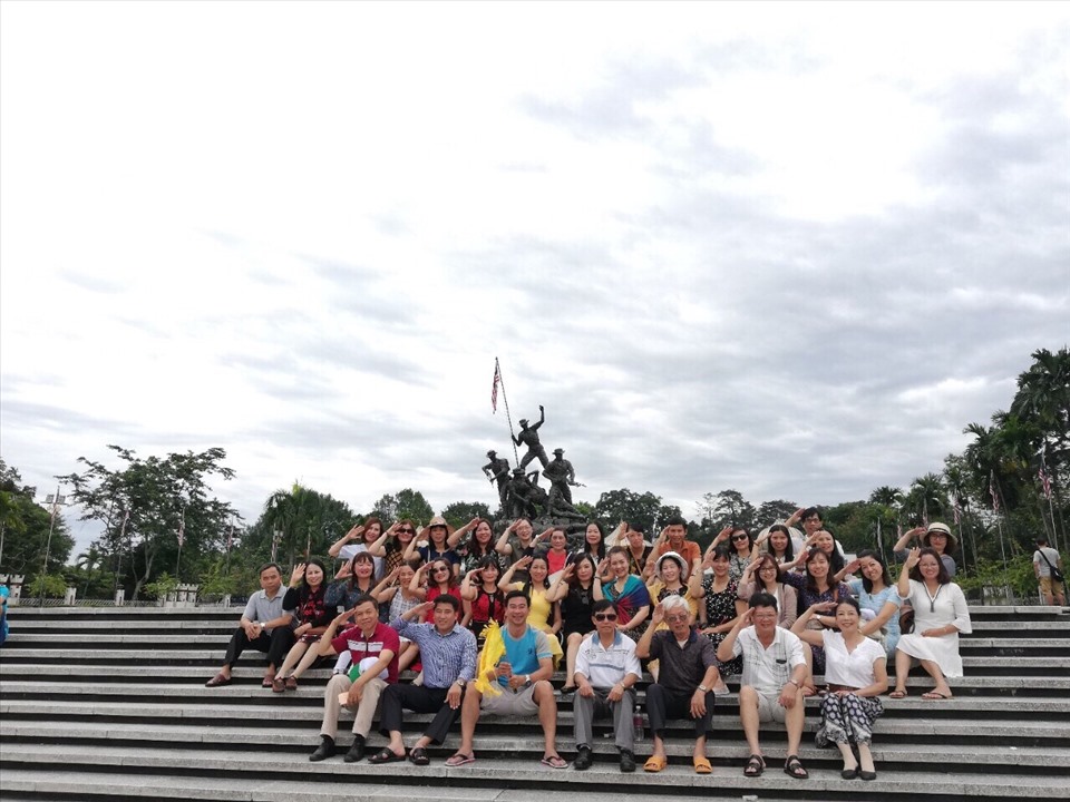 Hoạt động tham quan du lịch - Ảnh Văn Minh