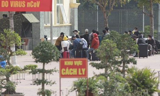 Trước đó, những công dân Việt Nam trở về từ Hàn Quốc được đưa đến cách ly tại Trường Quân sự - Bộ Tư lệnh Thủ đô Hà Nội từ ngày 25-27.2. Ảnh: Phạm Đông
