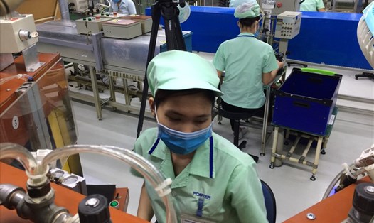 Công nhân Công ty TNHH Điện tử Foster Bắc Ninh trong giờ làm việc. Ảnh minh hoạ. Ảnh: Bảo Hân.