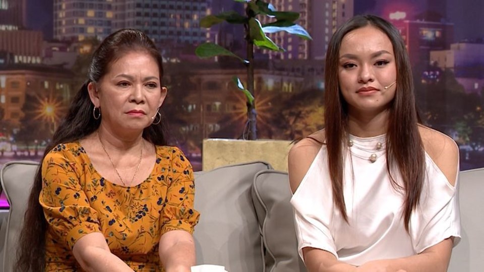 Mai Ngô và mẹ ruột. Ảnh: CTCC Mai Ngô và mẹ ruột. Ảnh: CTCC