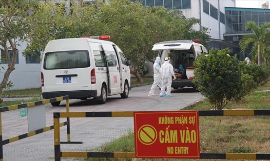 Thừa Thiên - Huế cho biết, 5 đội phản ứng nhanh đang tung lực lượng đi truy vết những người liên quan đến bệnh nhân nhiễm COVID-19 thứ 589, 601 và 602. Ảnh: PĐ.