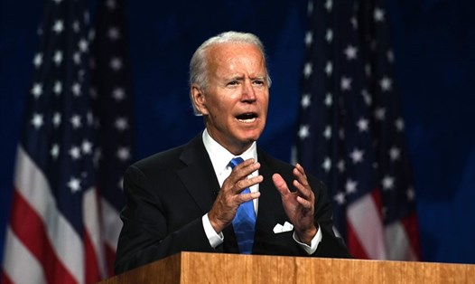 Ông Joe Biden phát biểu chấp nhận đề cử của đảng Dân chủ. Ảnh: AFP
