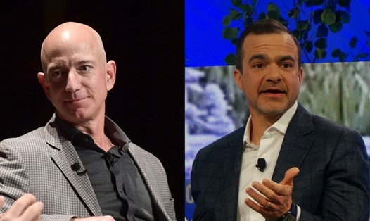 Jeff Bezos (trái) - người sáng lập Amazon và Jeff Wilke - CEO phụ trách bộ phận tiêu dùng toàn cầu của Amazon. Ảnh: Getty.