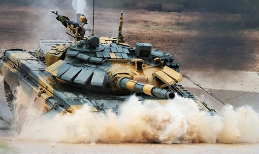Kíp tăng Việt Nam giành á quân trong cuộc đua Tank Biathlon của Army Games 2020. Ảnh: Sputnik