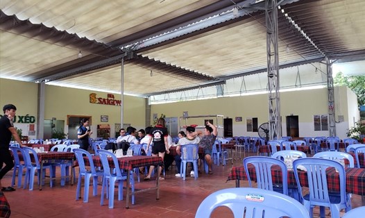 Các dịch vụ ăn uống, giải khát tại tỉnh Đồng Nai được hoạt động không quá 30 người, riêng TP.Biên Hoà không quá 20 người. (Ảnh minh hoạ). Ảnh: Minh Châu