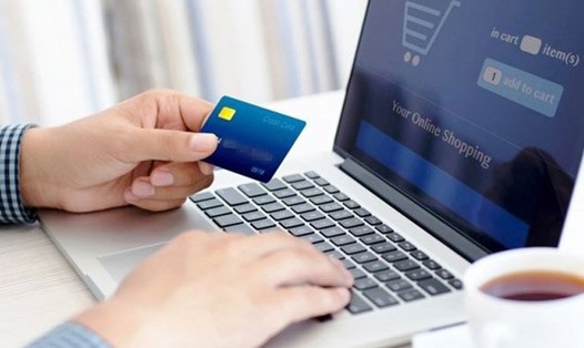 Lộ thông tin cá nhân nằm trong Top 10 lý do người tiêu dùng chưa tham gia mua sắm trực tuyến. Ảnh: H.L
