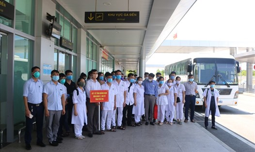 38 y, bác sĩ tỉnh Phú Thọ đến Quảng Nam hỗ trợ phòng chống dịch COVID-19. Ảnh: Thanh Chung