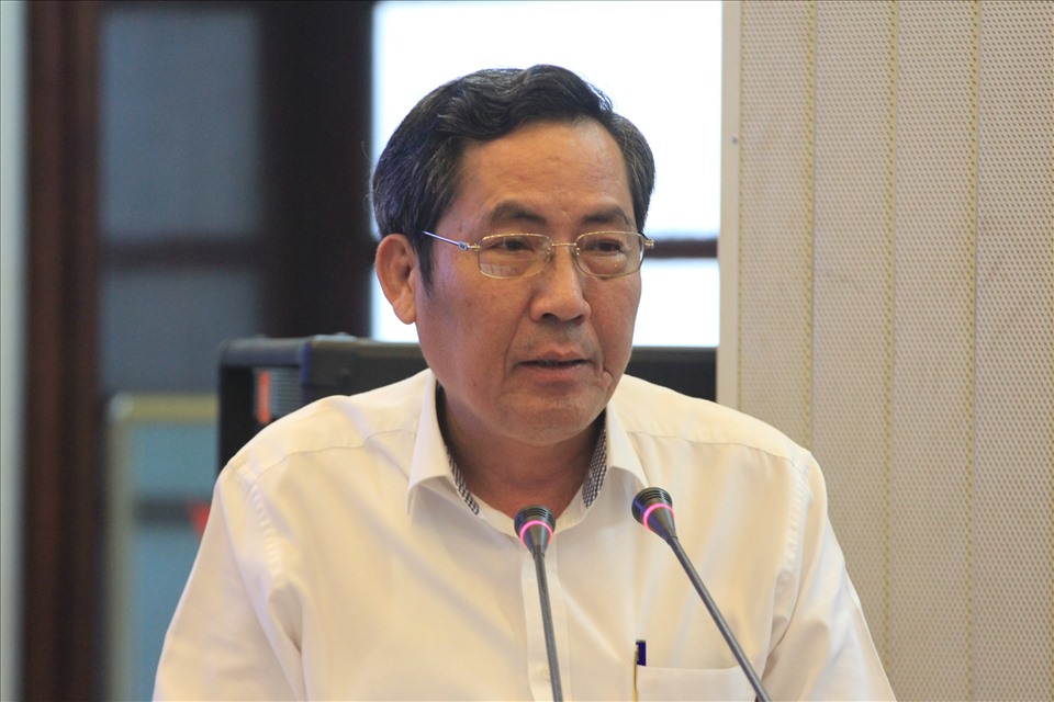 Tổng Biên tập Báo Nhân Dân Thuận Hữu phát biểu tại buổi lễ giới thiệu sách. Ảnh: Phạm Đông