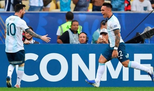 Lautaro Martinez muốn được chơi bóng cùng Lionel Messi như ở đội tuyển Argentina. Ảnh: Getty Images