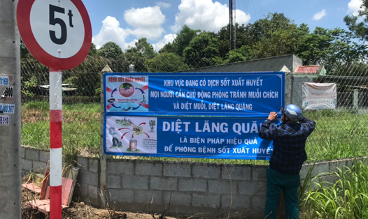 Cảnh báo sốt xuất huyết để người dân phòng tránh tại huyện Củ Chi, TPHCM. Ảnh: Trung tâm Y tế huyện Củ Chi