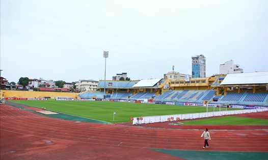 Sân vận động Hàng Đẫy là nơi đang tổ chức các trận đấu tại V.League. Ảnh: Sơn Tùng