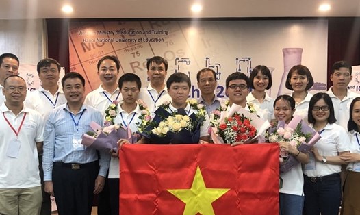Tất cả học sinh Việt Nam tham dự Olympic Hoá học quốc tế năm 2020 đều đạt huy chương vàng. Ảnh: Bộ GDĐT