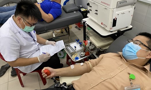 Bệnh viện Đà Nẵng thiếu nguồn máu cấp cứu sau dịch COVID-19. Ảnh: Thuỳ Trang