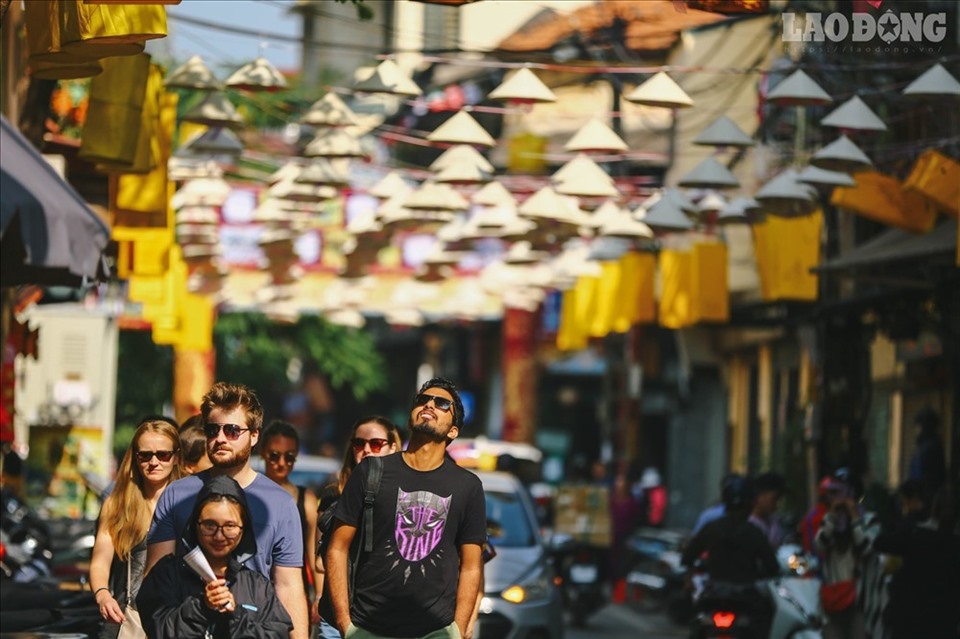 Hà Nội hưởng ứng Ngày Du lịch thế giới 2020. Ảnh minh hoạ Sơn Tùng.