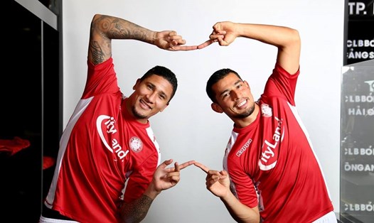 Jose Ortiz và Ariel Rodriguez là 2 bản hợp đồng đáng chú ý nhất ở giai đoạn giữa mùa V.League 2020. Ảnh: Fanpage CLB TPHCM.