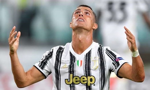 Ở tuổi 35, Ronaldo vẫn đang duy trì phong độ làm bàn đỉnh cao. Ảnh: Getty.