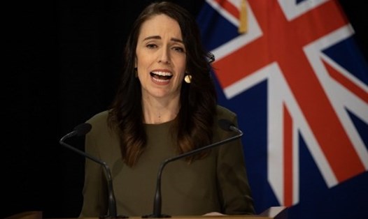 Thủ tướng Jacinda Ardern ngày 21.9 đã dỡ bỏ hạn chế COVID-19 trên toàn quốc ngoại trừ tại thành phố Auckland. Ảnh: AFP