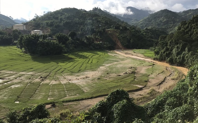 Ruộng bậc thang Chuôr bị lũ quét tàn phá. Ảnh: Thanh Chung