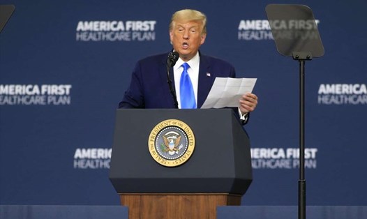 Tổng thống Donald Trump thông báo về chính sách chăm sóc sức khoẻ ở Bắc Carolina hôm 24.9. Ảnh: Getty