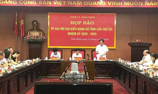 Buổi họp báo thông tin về Đại hội Đại biểu Đảng bộ tỉnh Thái Bình diễn ra chiều ngày 25.9. Ảnh HH