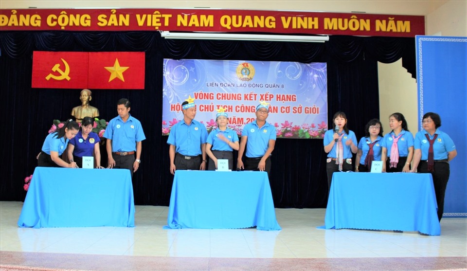 Các đội dự thi vòng chung kết "Chủ tịch Công đoàn cơ sở giỏi". Ảnh Đức Long