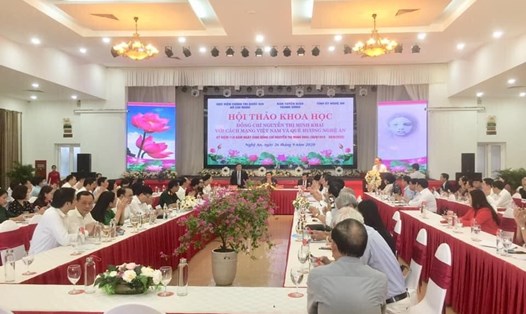 Hội thảo kỷ niệm 110 năm ngày sinh đồng chí Nguyễn Thị Minh Khai tại TP. Vinh. Ảnh: Phan Thành