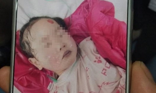 Học sinh trường mẫu giáo ở tỉnh Hà Nam, Trung Quốc, được điều trị vì ngộ độc tại bệnh viện. Ảnh: CNN
