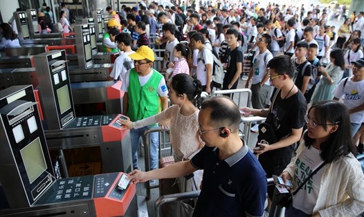 Ước tính có 108 triệu chuyến tàu trong 11 ngày cao điểm của kỳ nghỉ lễ Quốc khánh Trung Quốc năm nay. Ảnh: China Daily