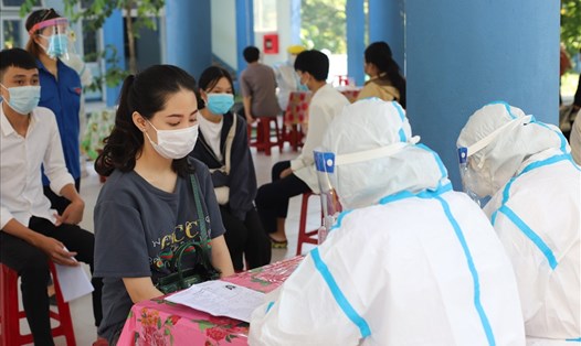 Dù đã kiểm soát được dịch bệnh nhưng Sở Y tế TP.Đà Nẵng vẫn kiến nghị tiếp tục công tác xét nghiệm với các nhóm có nguy cơ. Ảnh: Thuỳ Trang