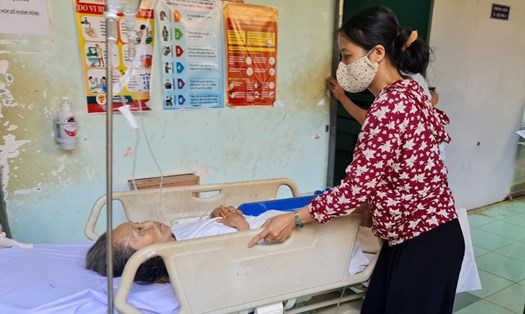 Trâu "điên"  ở xã Đắk R'moan, TP.Gia Nghĩa, tỉnh Đắk Nông đã tấn công nhiều người dân ở địa phương này bị thương, nhập viện. Ảnh: Bảo Lâm
