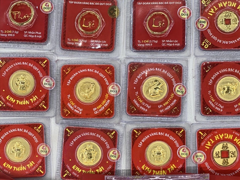 Giá vàng tiếp tục tăng ở thị trường trong nước và thế giới trong ngày 30.9. Ảnh minh hoạ: Khánh Linh. Giá vàng tiếp tục tăng ở thị trường trong nước và thế giới trong ngày 30.9. Ảnh minh hoạ: Khánh Linh.