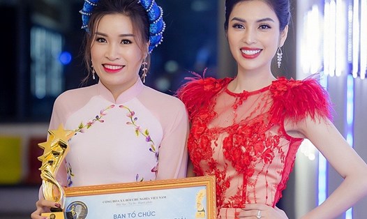 Thanh Hiển xuất sắc đoạt ngôi vị Quán quân "Giọng ca vàng Bolero Việt Nam 2020". Ảnh: NV.