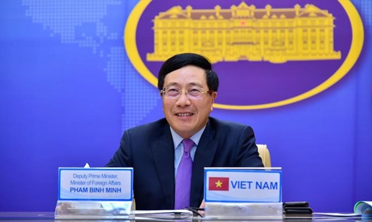 Phó Thủ tướng, Bộ trưởng Ngoại giao Phạm Bình Minh tham dự hội nghị Bộ trưởng Ngoại giao trực tuyến G20. Ảnh: BNG