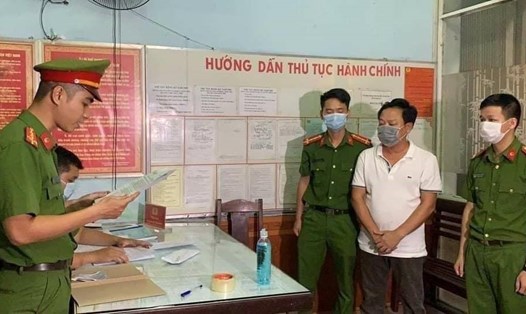 Công an bắt tạm giam 4 tháng với ông Phạm Thanh về tội "cưỡng đoạt tài sản” liên quan đến vụ mất 22 sổ đỏ của người dân Đà Nẵng. Anh: CACC