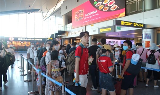 Việc vận chuyển hành khách tại Đà Nẵng chính thức được hoạt động trở lại. Ảnh: Hữu Long