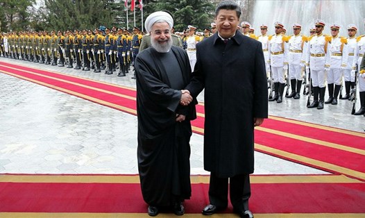 Tổng thống Iran Hassan Rouhani đón Chủ tịch Trung Quốc Tập Cận Bình thăm Tehran vào năm 2016. Ảnh: Văn phòng Tổng thống Iran